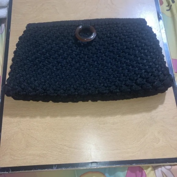 Handbags - 4/$25 Vintage Marbella Gray Macramé 70s Chunky Rope Flex Frame Clutch